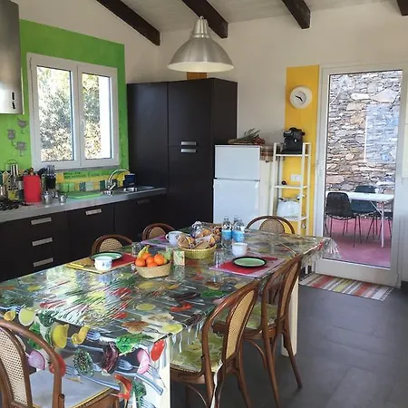 Melograno House 公寓 *